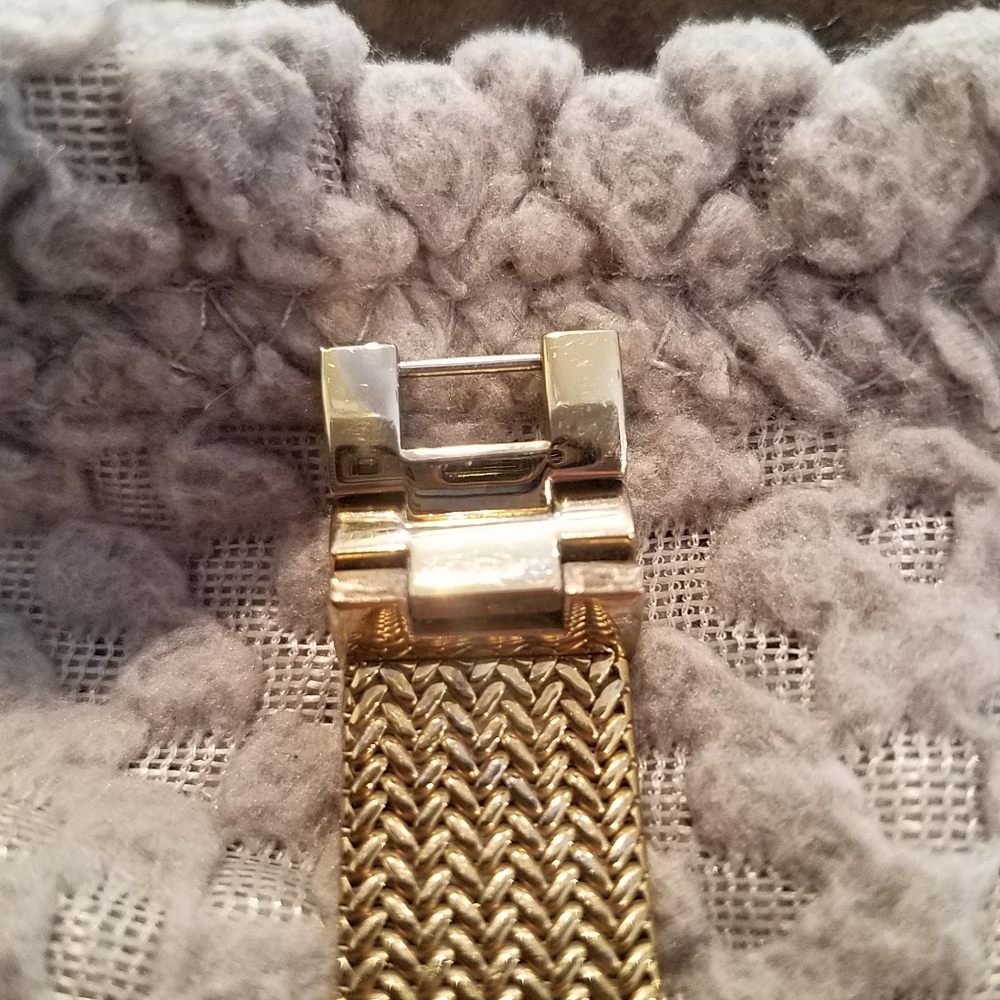 Watch - Picture 4 of 5